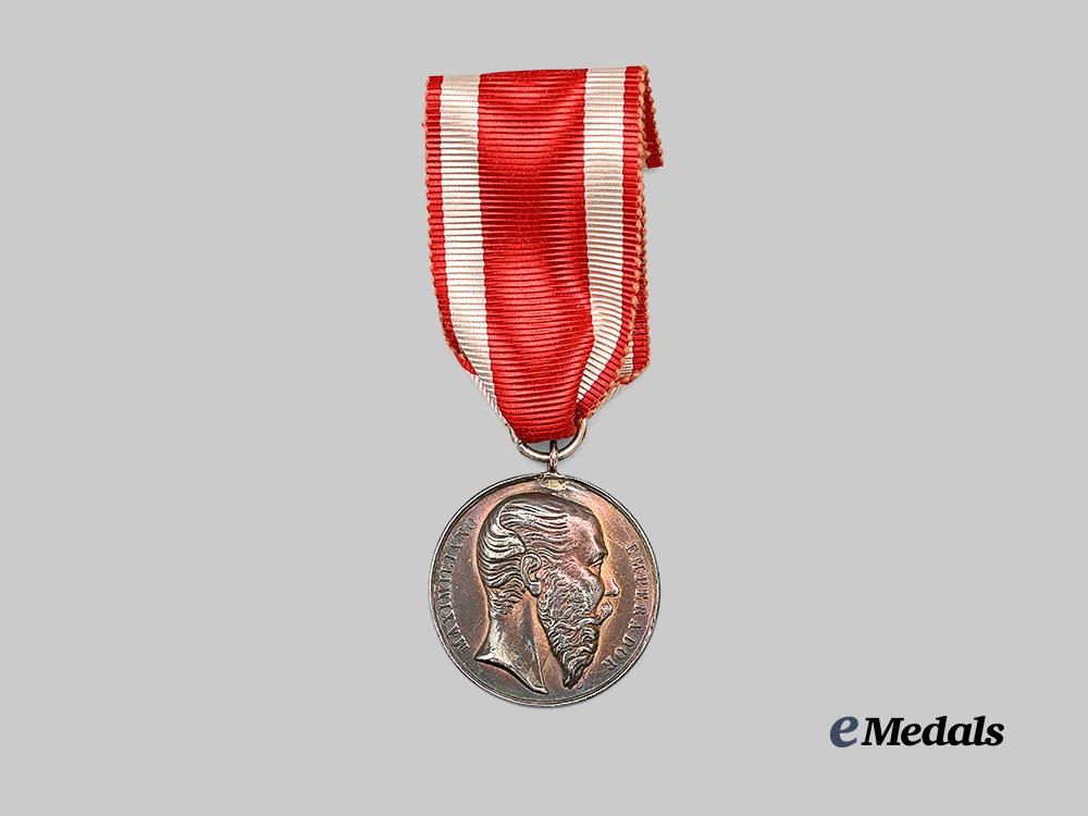 mexico,_kingdom._an_emperor_maximilian_medal_for_bravery,_in_silver,_c.1865_e_medals__e_u24393_2