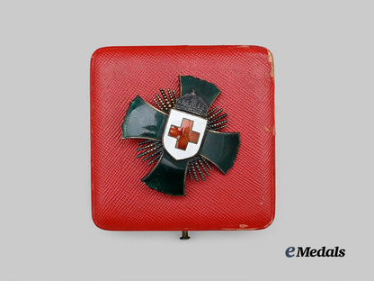 hungary,_kingdom._a_decoration_of_the_hungarian_red_cross,_merit_cross_in_case,_c.1935_e_medals__e_u24416_4