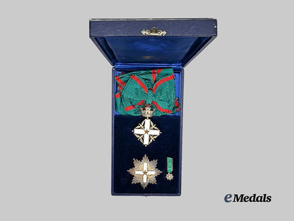 italy,_republic._an_order_of_merit_of_the_italian_republic,_grand_cross_set_e_medals__e_u24427_3