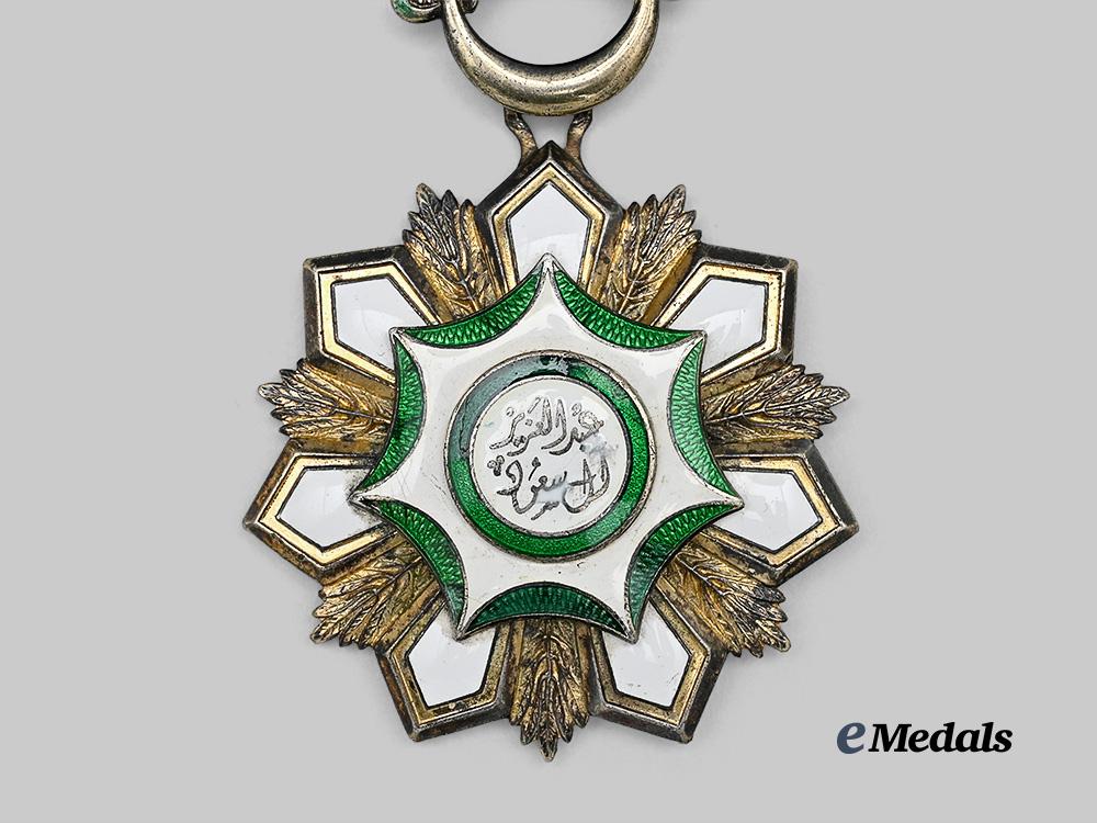 saudi_arabia,_kingdom._an_order_of_abdulazis_al_saud,_commander_e_medals__e_u24437_3