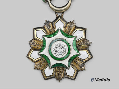 saudi_arabia,_kingdom._an_order_of_abdulazis_al_saud,_commander_e_medals__e_u24437_3