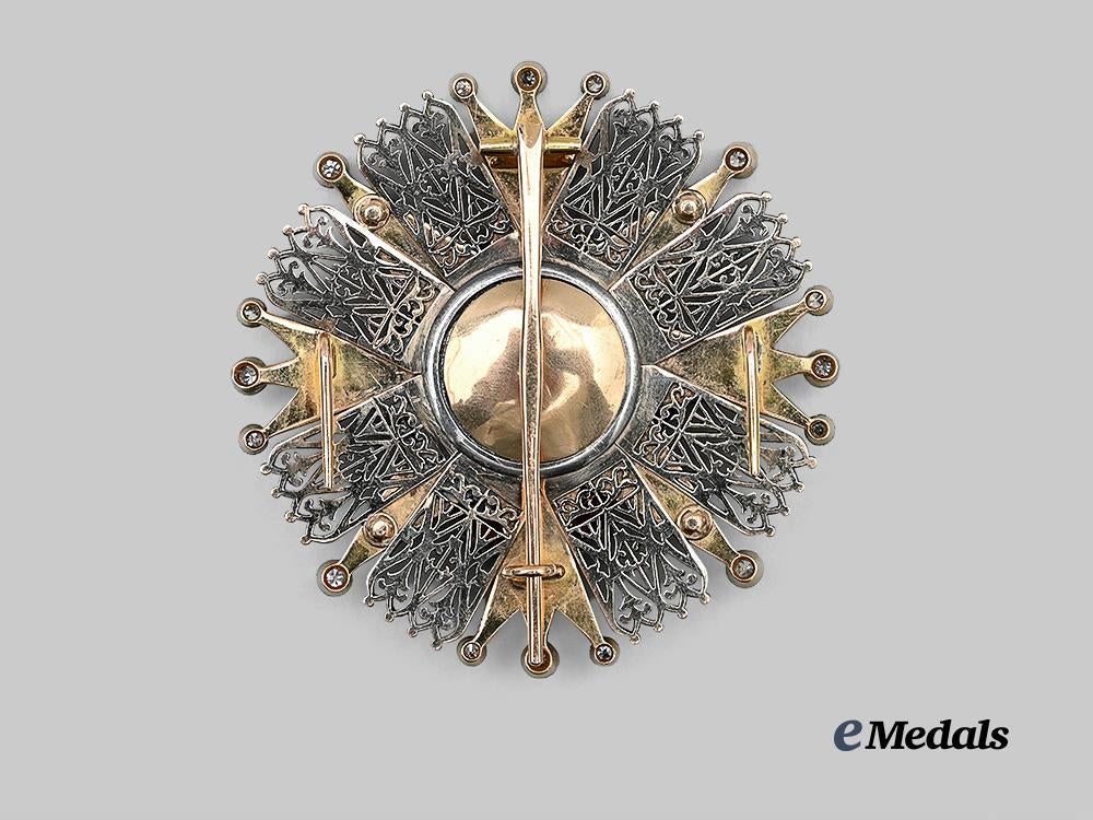 spain,_kingdom._an_order_of_charity,_grand_cross_in_gold_and_diamonds,_white_distinction,_by_cejalvo_e_medals__e_u24438_13