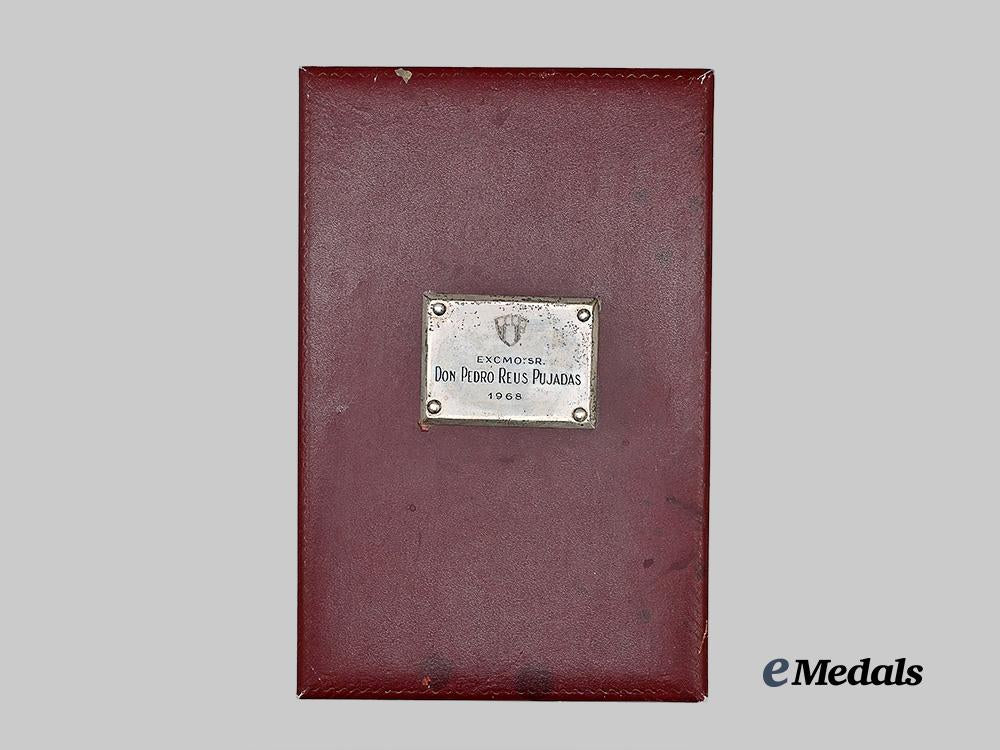 spain,_franco_period._an_order_of_civil_merit,_grand_cross_set,_in_case,_c.1968_e_medals__e_u24440_4