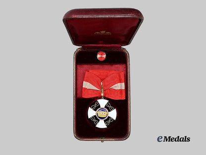 italy,_kingdom._an_order_of_the_crown,_commander_in_gold,_with_case,_c.1900_e_medals__e_u24451_4
