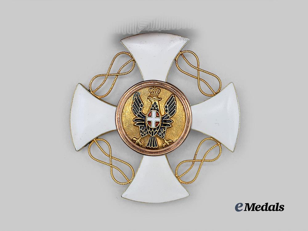 italy,_kingdom._an_order_of_the_crown,_commander_in_gold,_with_case,_c.1900_e_medals__e_u24451_9