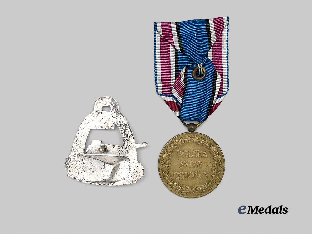 poland,_republic._a_second_war_polish2nd_warsaw_armoured_division_tank_badge,_and_commemorative_medal_e_medals__e_u24458_4