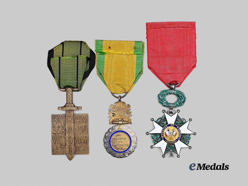 france,_third_republic._a_group_of_three_decorations_e_medals__e_u24473_4