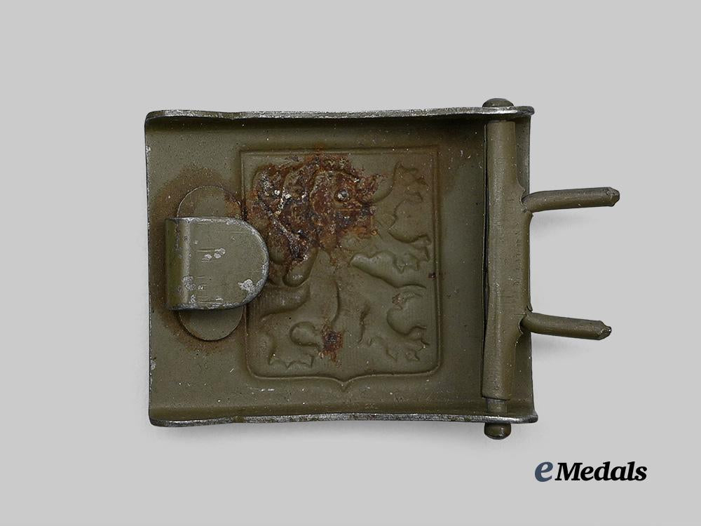 czechoslovakia,_republic._a_second_war_army_belt_buckle_e_medals__e_u24478_3