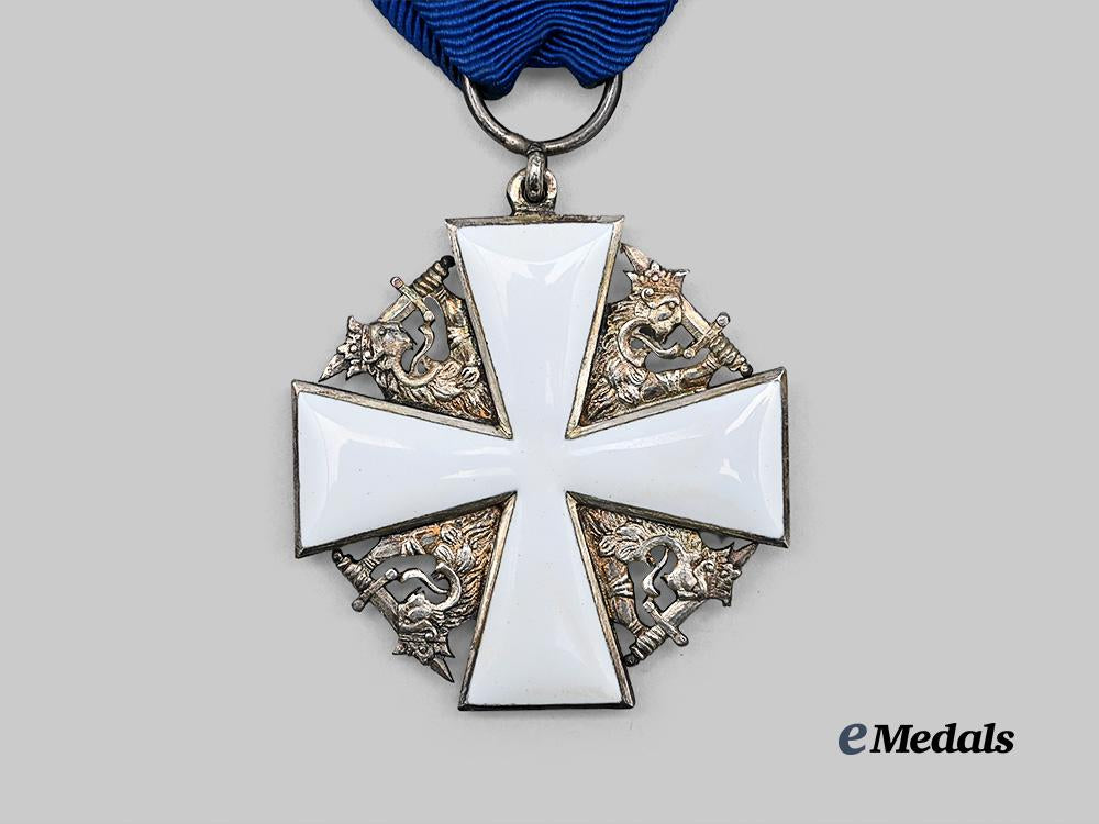 finland._an_order_of_the_white_rose,_knight,_in_case_e_medals__e_u24482_9