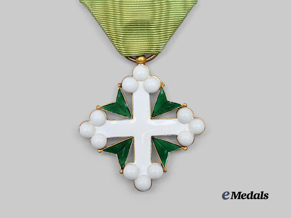 italy,_kingdom._an_order_of_st._maurice_and_st._lazarus,_knight_in_gold,_c.1900_e_medals__e_u24485_3