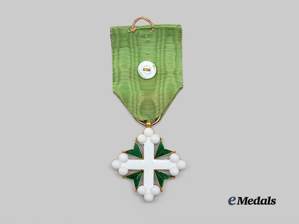 italy,_kingdom._an_order_of_st._maurice_and_st._lazarus,_knight_in_gold,_c.1900_e_medals__e_u24485_4