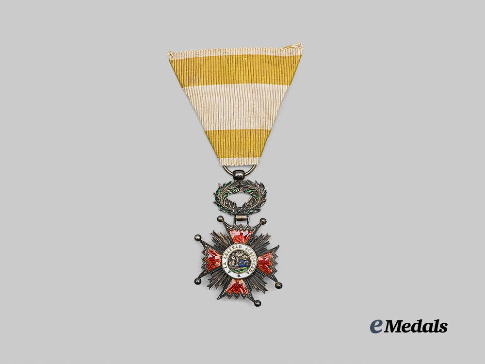 spain,_kingdom._an_order_of_the_isabella_the_catholic,_reduced_knight_e_medals__e_u24487_2