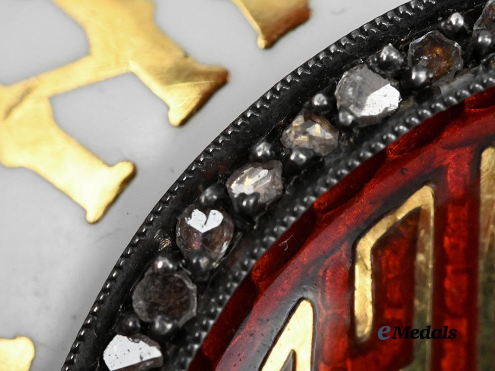 bulgaria,_kingdom._a_superb_order_of_st._alexander,_special_grade_of_grand_cross_with_swords,_in_gold_and_diamonds,_c.1900_e_medals__e_u24495_10