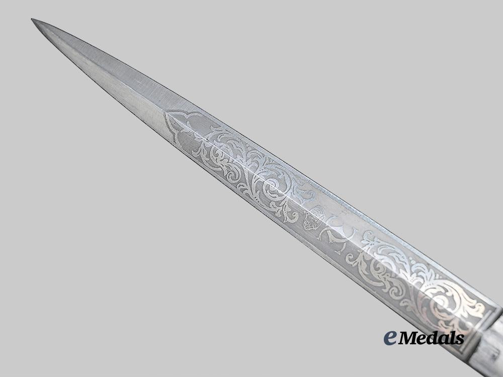 romania,_kingdom._an_air_force_dagger,_by_f._h_holler,_c.1937_e_medals__e_u24502_10