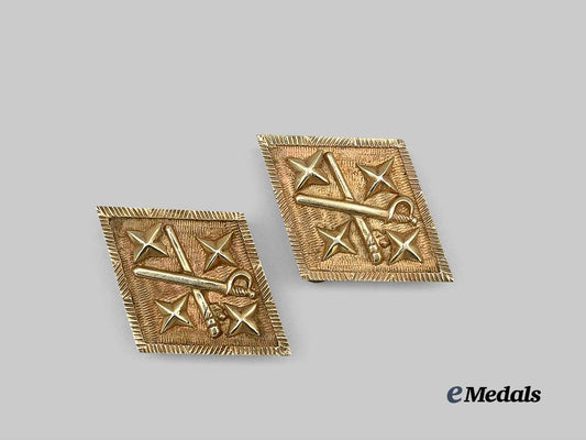 spain,_spanish_state._a_pair_of_personal_collar_tabs_of_francisco_franco_e_medals__e_u24504_2