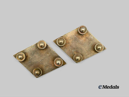spain,_spanish_state._a_pair_of_personal_collar_tabs_of_francisco_franco_e_medals__e_u24504_4