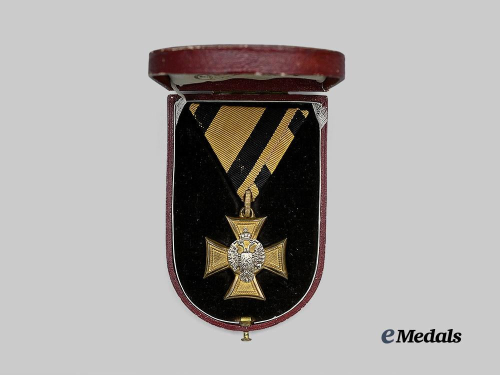 austria,_imperial._a_military_long_service_decoration,_i_class_for_officers,_c.1865_e_medals__e_u24506_3