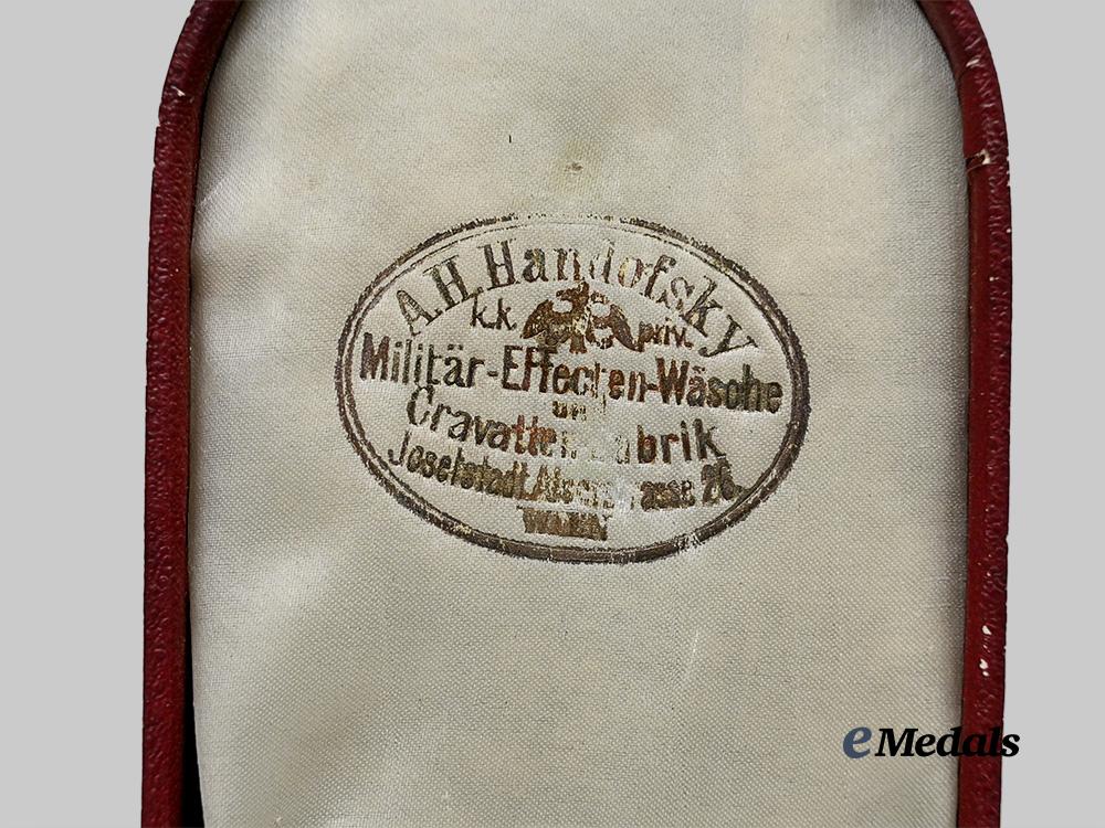 austria,_imperial._a_military_long_service_decoration,_i_class_for_officers,_c.1865_e_medals__e_u24506_4