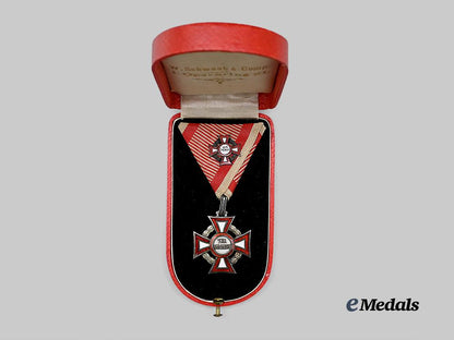austria,_imperial._a_military_merit_cross,_i_i_i_class_with_small_i_class_with_war_decoration,_by_kochert,_c.1900_e_medals__e_u24509_3