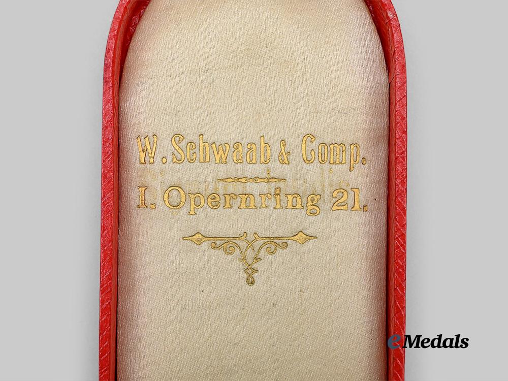 austria,_imperial._a_military_merit_cross,_i_i_i_class_with_small_i_class_with_war_decoration,_by_kochert,_c.1900_e_medals__e_u24509_4