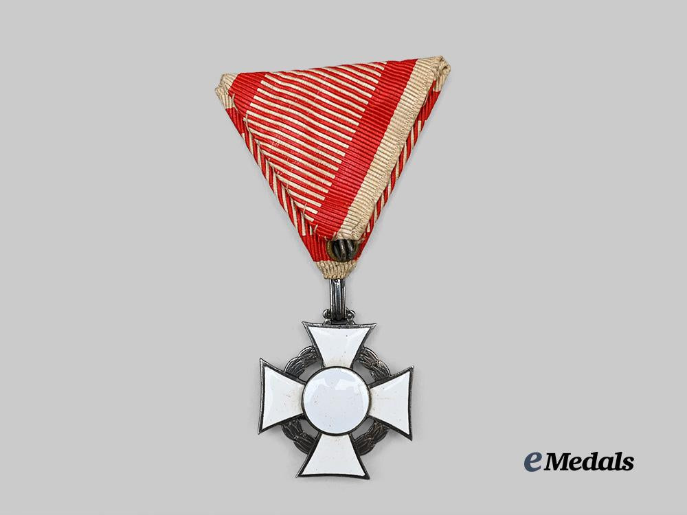 austria,_imperial._a_military_merit_cross,_i_i_i_class_with_small_i_class_with_war_decoration,_by_kochert,_c.1900_e_medals__e_u24509_8