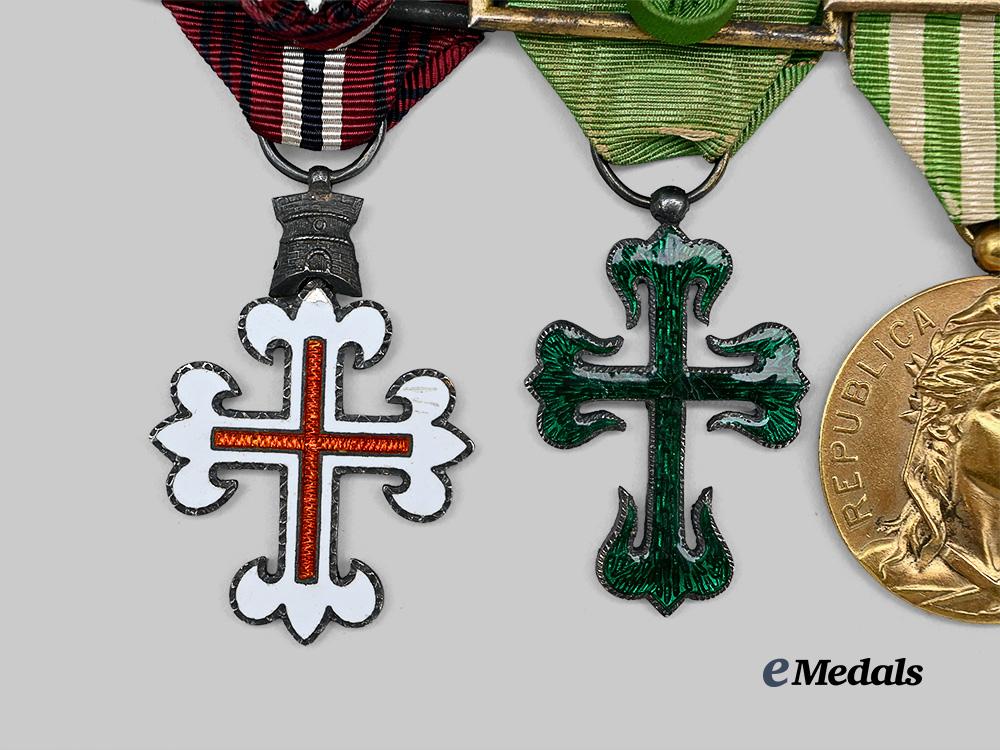 portugal,_kingdom._a_military_merit_medal_bar_of_four_decorations_e_medals__e_u24510_4