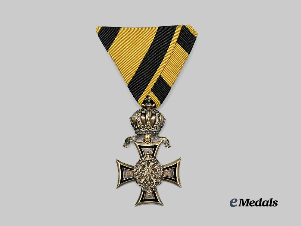 austria,_imperial._a_long_service_decoration_for_officers,_i_class_for50_years,_by_v._mayer_e_medals__e_u24515_2