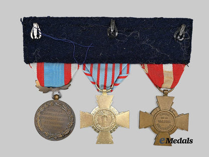 french,_republic._a_military_valour_medal_bar_of_three_decorations,_c.1960_e_medals__e_u24525_4