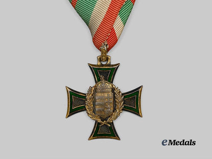 hungary,_kingdom._a_long_service_decoration_for_officers,_i_i_class_for_non-_combatants,_c.1930_e_medals__e_u24529_3