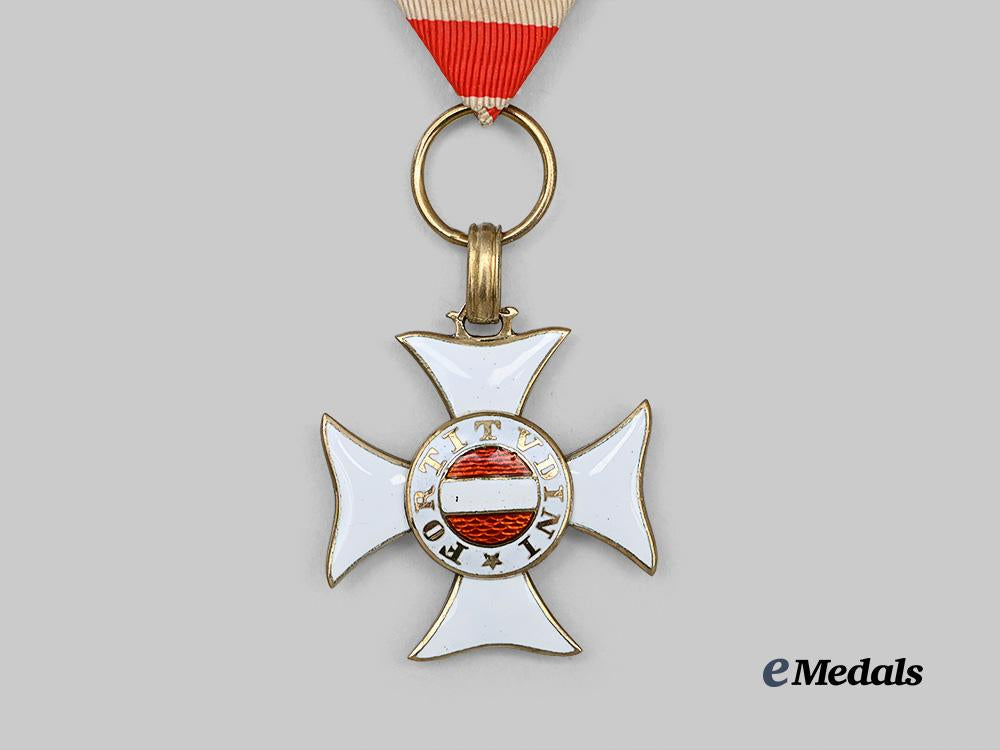 austria,_imperial._an_order_of_maria_theresa,_knight,_by_rothe,_c.1916_e_medals__e_u24532_4