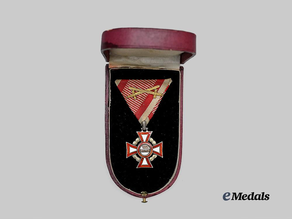austria,_imperial._a_military_merit_cross,_i_i_i_class_by_scheid,_in_case,_c.1915_e_medals__e_u24533_3