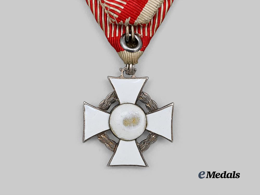 austria,_imperial._a_military_merit_cross,_i_i_i_class_by_scheid,_in_case,_c.1915_e_medals__e_u24533_9