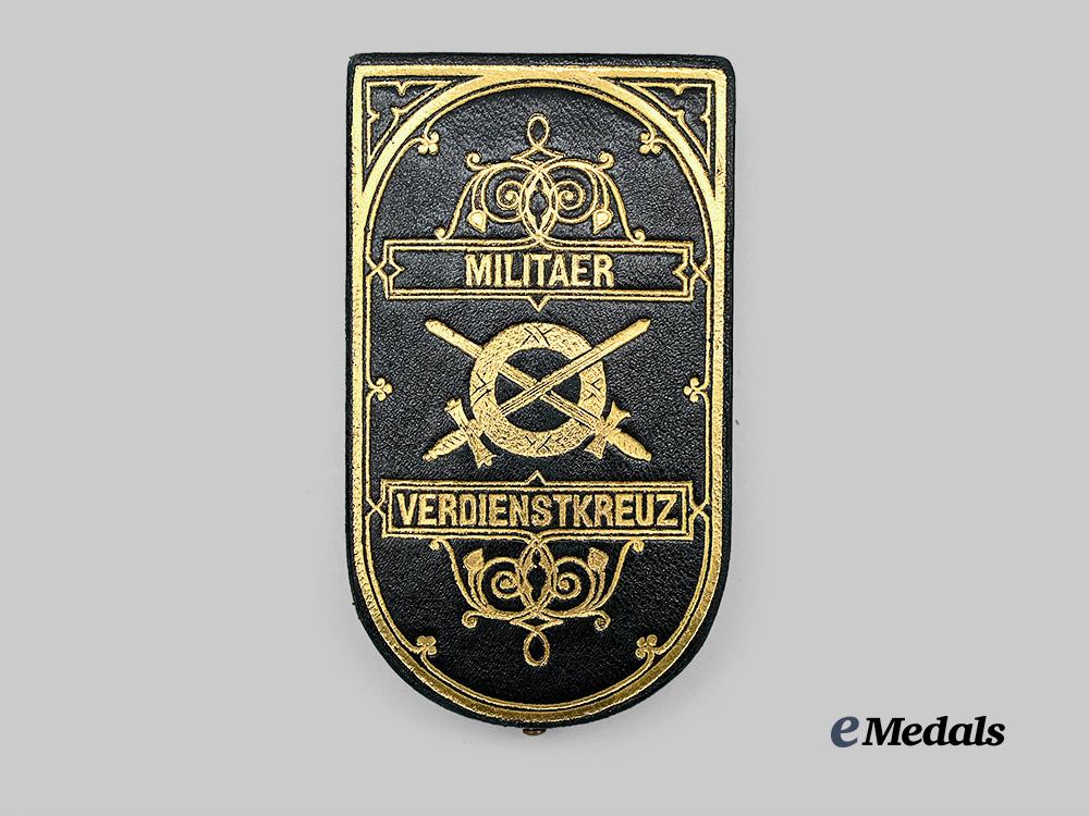austria,_imperial._a_military_merit_cross,_type_i,_in_case,_c.1880_e_medals__e_u24535_2