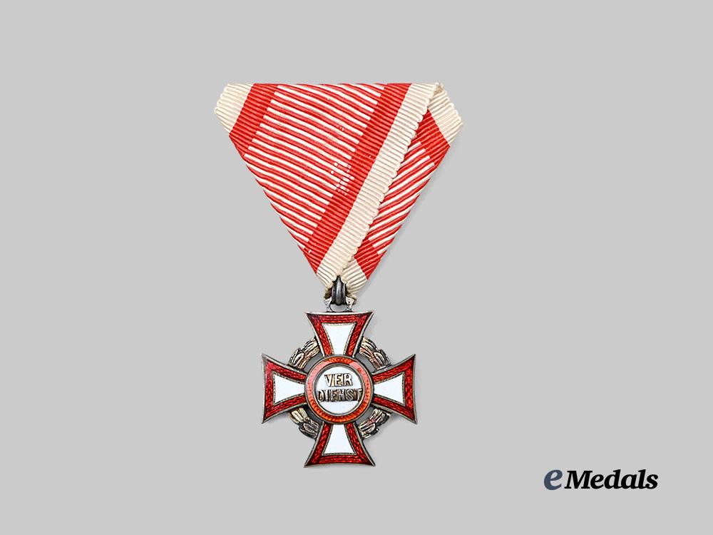 austria,_imperial._a_military_merit_cross,_i_i_i_class_to_the_officers_of_the_intelligence_department_o_o_k_e_medals__e_u24540_6