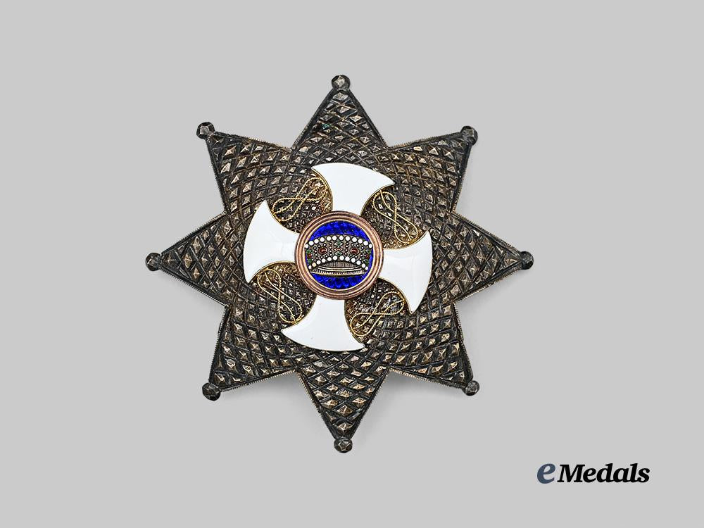 italy,_kingdom._an_order_of_the_crown,_grand_officer’s_set,_in_gold,_by_cravanzola_e_medals__e_u24544_11