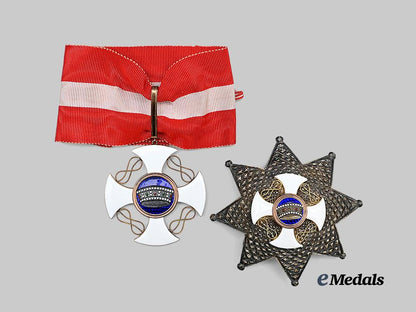 italy,_kingdom._an_order_of_the_crown,_grand_officer’s_set,_in_gold,_by_cravanzola_e_medals__e_u24544_6