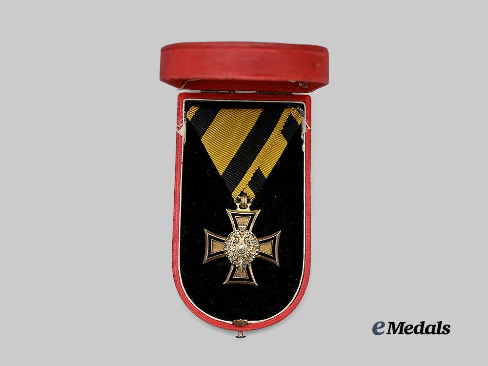 austria,_imperial._a_military_long_service_decoration,_i_i_class_for_officers_for40_years,_c.1900_e_medals__e_u24545_3