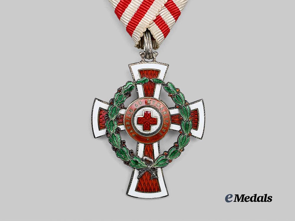 austria,_imperial._a_honour_decoration_of_the_red_cross,_military_division,_i_i_class_cross,_by_scheid_e_medals__e_u24549_7