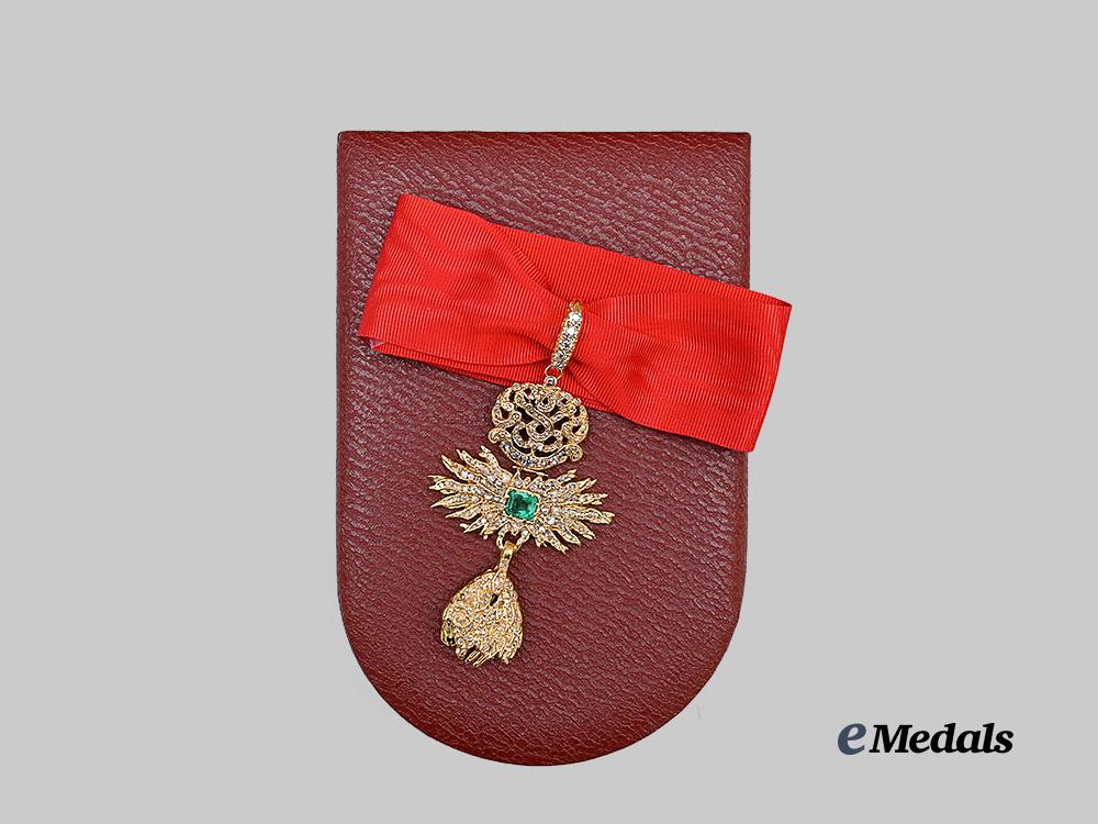 austria,_imperial._an_order_of_the_golden_fleece,_in_gold_and_diamonds,_c.1960_e_medals__e_u24552_4