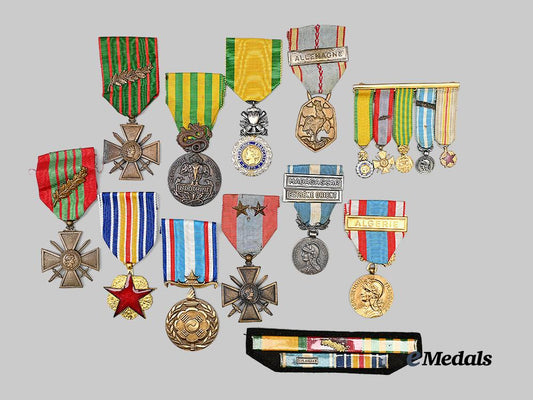 france,_republic._a_lot_of_medals_and_ribbons_e_medals__e_u24570_2