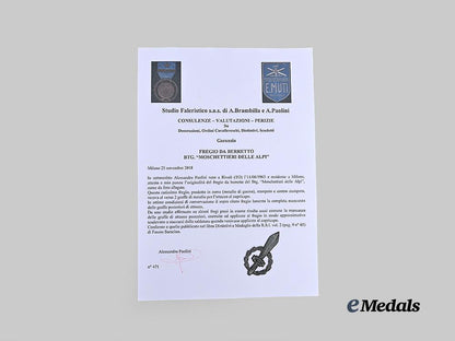 italy,_social_republic._a_rare_battaglione_moschettieri_delle_alpi_cap_badge,_with_certificate_of_authenticity_e_medals__e_u24578_4