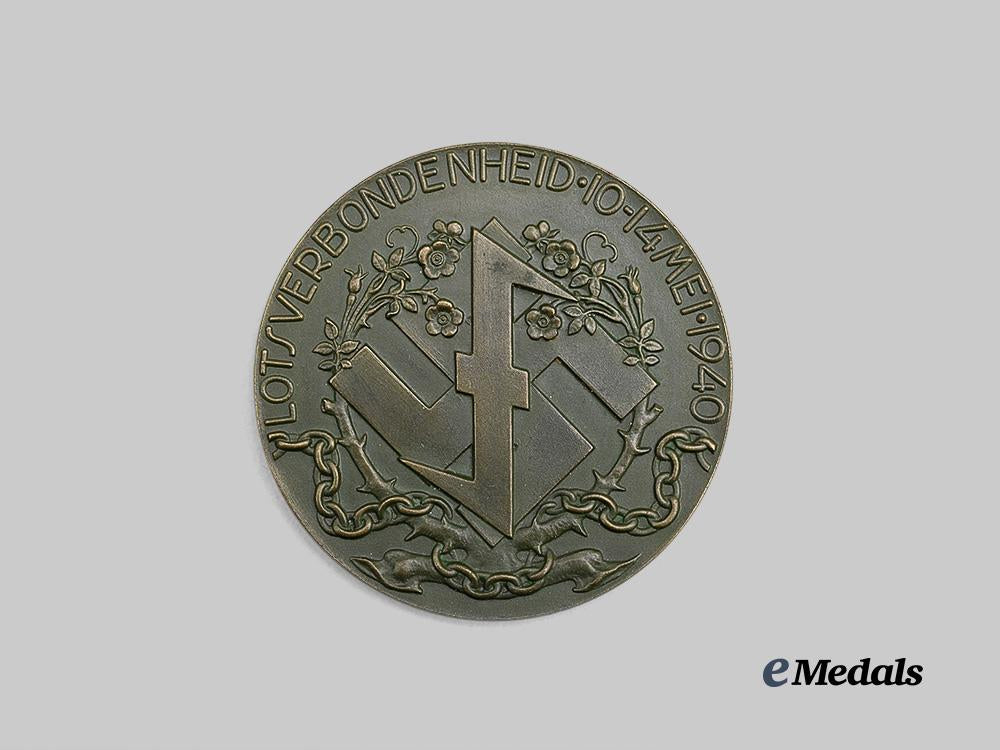 netherlands,_n_s_b._a_rare1940_commemorative_medal,_bronze_grade,_with_case_e_medals__e_u24579_5