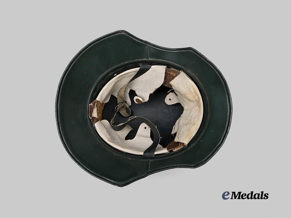croatia,_independent_state._a_rare_narodna_zaštita_personnel_helmet,_repurposed_luftschutz_example_e_medals__e_u24580_9