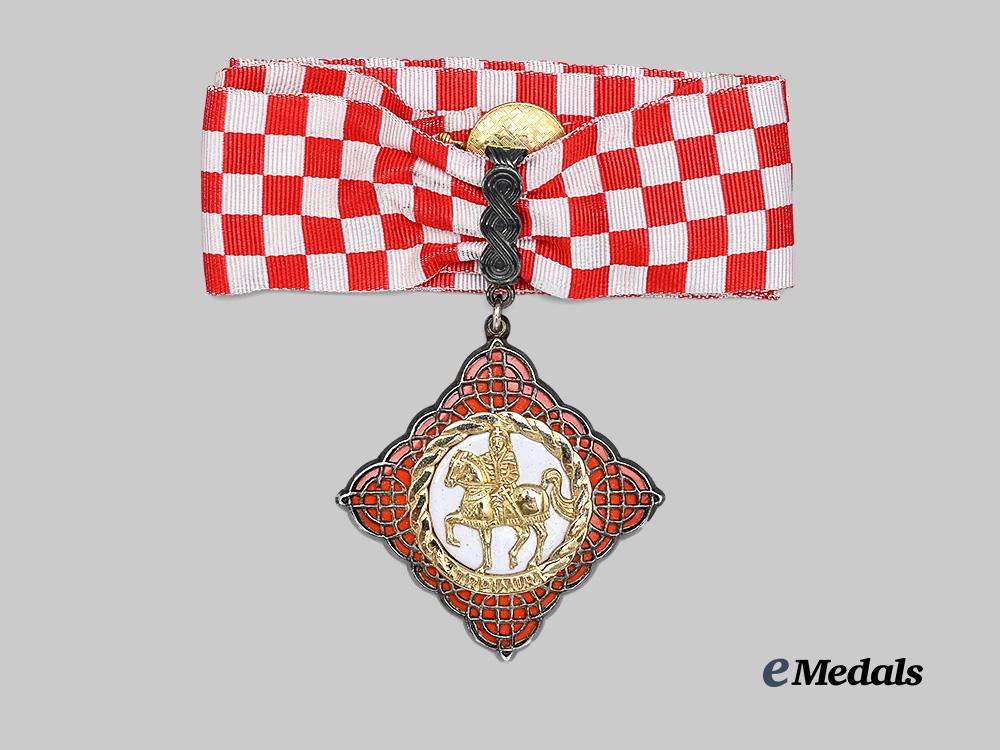 croatia,_republic._an_order_of_duke_trpimir,_badge_in_gold_e_medals__e_u24607_3