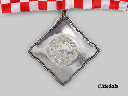 croatia,_republic._an_order_of_duke_trpimir,_badge_in_gold_e_medals__e_u24607_6
