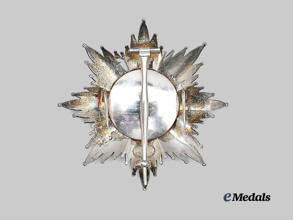 italy,_kingdom._an_order_of_the_crown,_grand_cross_set_by_cravanzola_e_medals__e_u24626_12