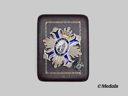 spain,_kingdom._an_order_of_civil_merit,_grand_cross_star_in_gold_and_diamonds,_c.1940_e_medals__e_u24646_5