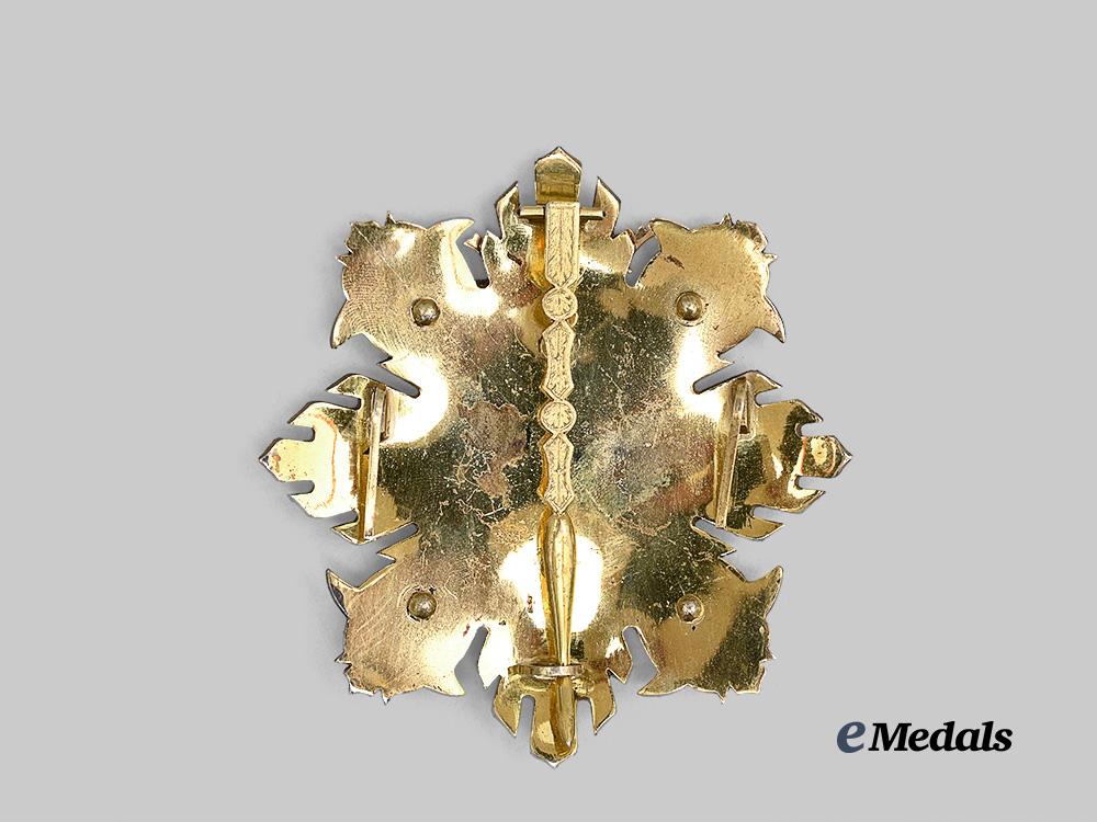 spain,_kingdom._an_order_of_civil_merit,_grand_cross_star_in_gold_and_diamonds,_c.1940_e_medals__e_u24646_8