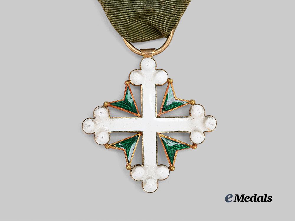 italy,_kingdom._an_order_of_st._maurice_and_st._lazarus,_knight_in_gold,_c.1880_e_medals__e_u24647_5