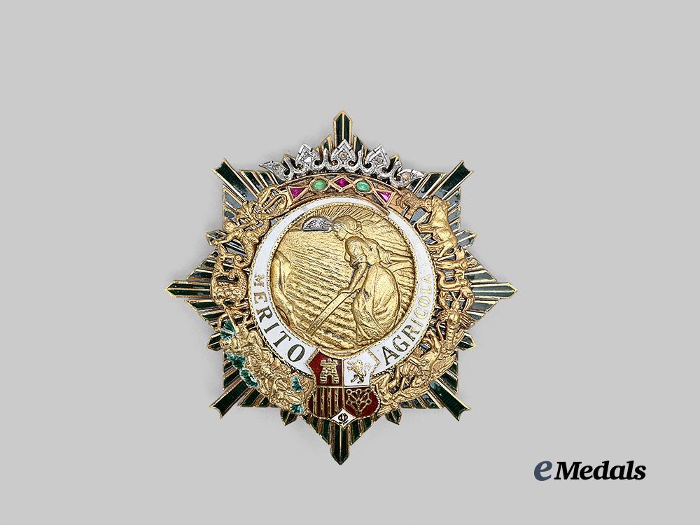 spain,_kingdom._an_order_of_agricultural_merit,_grand_cross_in_gold_and_diamonds_e_medals__e_u24655_6